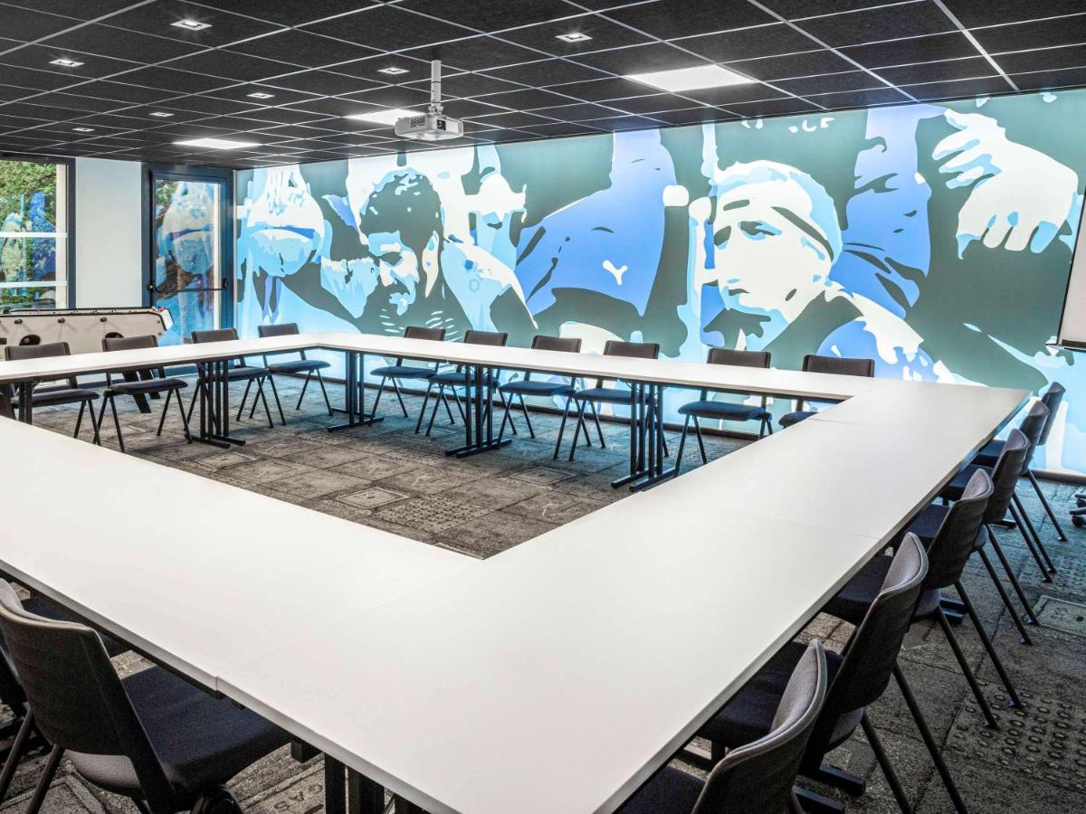 Отель Ibis Styles Toulouse Nord Sesquieres Экстерьер фото