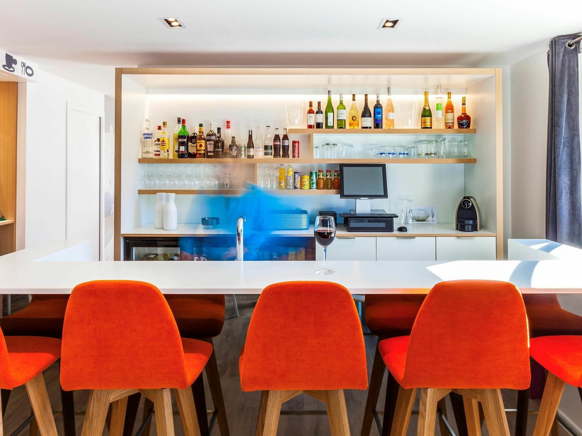 Отель Ibis Styles Toulouse Nord Sesquieres Экстерьер фото